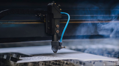 Pourquoi les structures rigides déterminent-elles la résistance à la flexion ? Découvrez les avantages durables du corps soudé intégral Accurl.